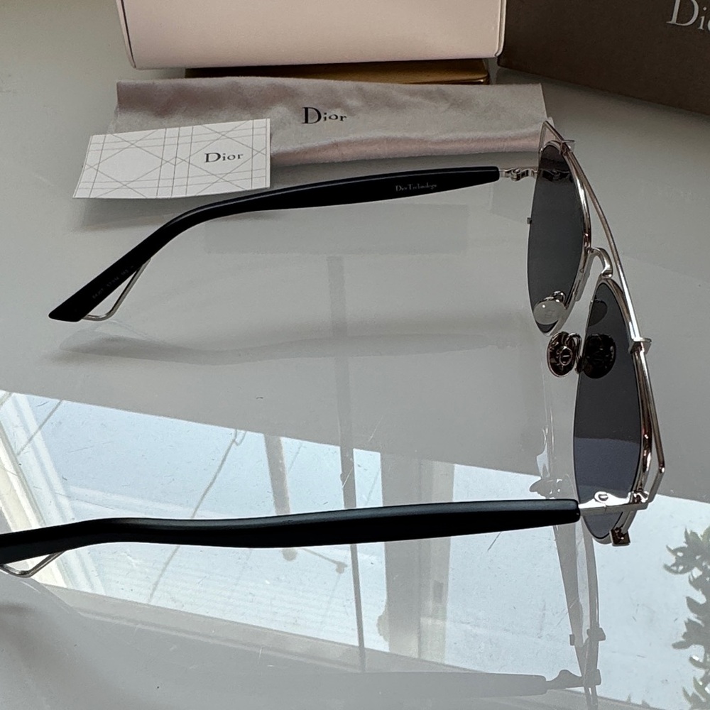 Dior Technologic Aviator Sunglasses - full inclusion - great gift!! - Picture 6 of 12